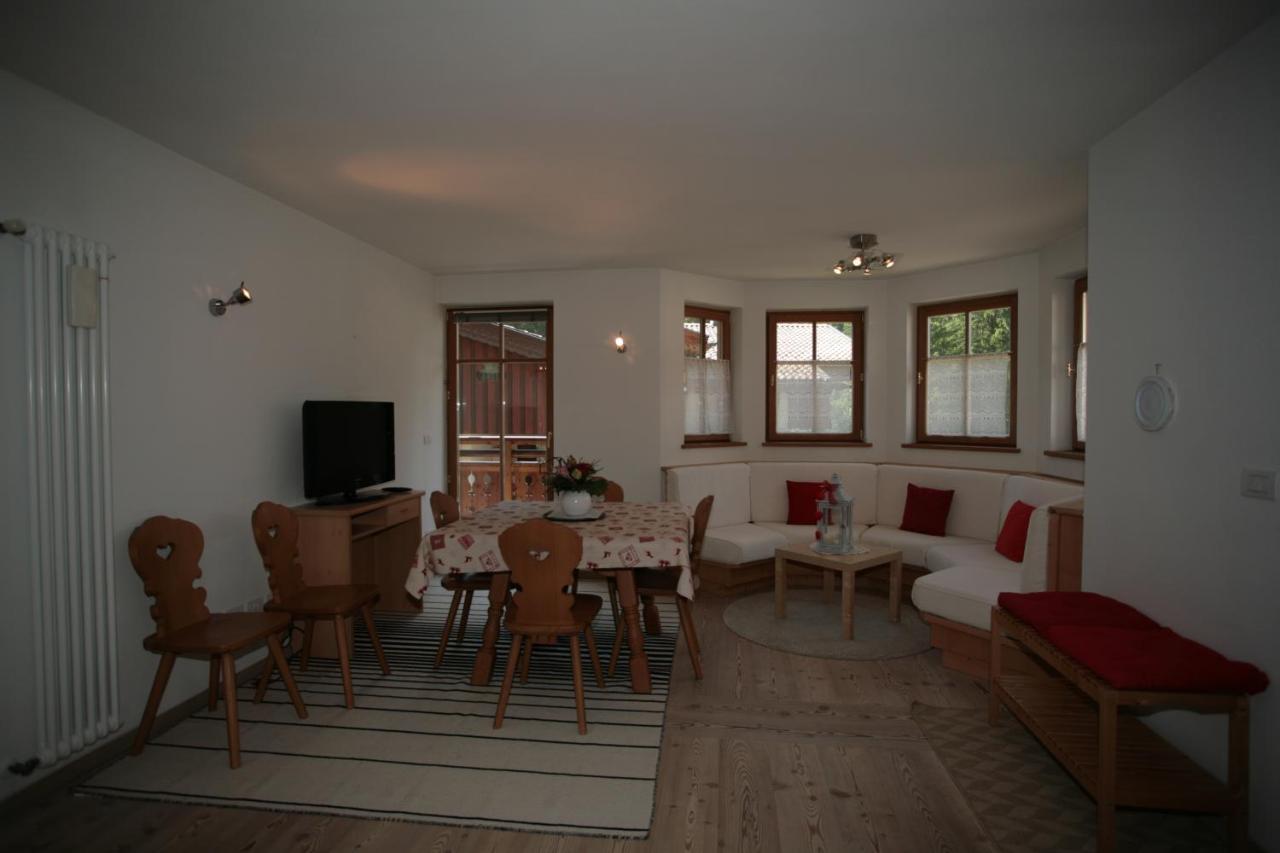 Villetta Ai Pini Deluxe Canazei Exterior foto